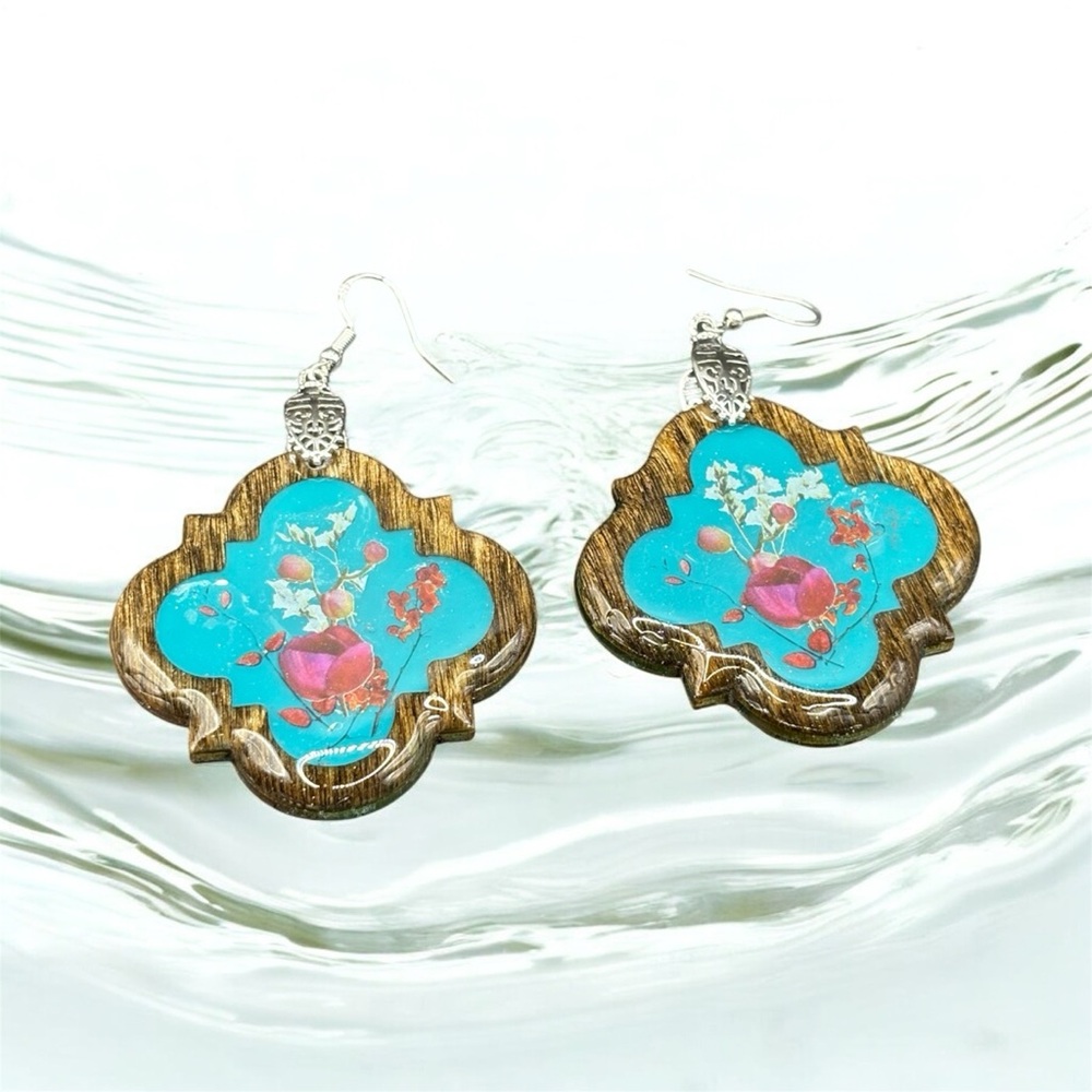 Handcrafted clover-shaped resin earrings wood, turquoise, & flower stickers